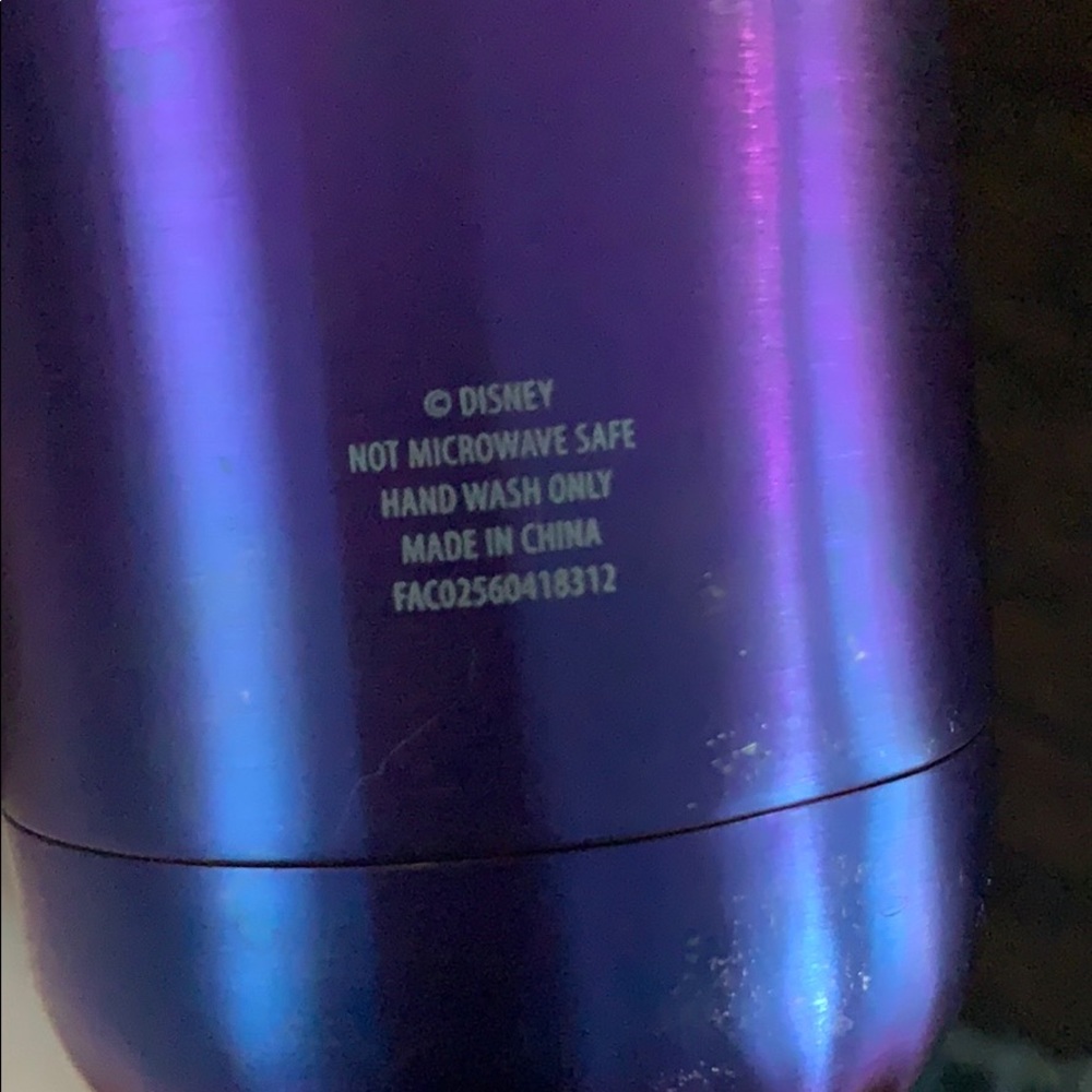 Vacation Mode Disney Reusuable Bottle - Picture 2 of 3